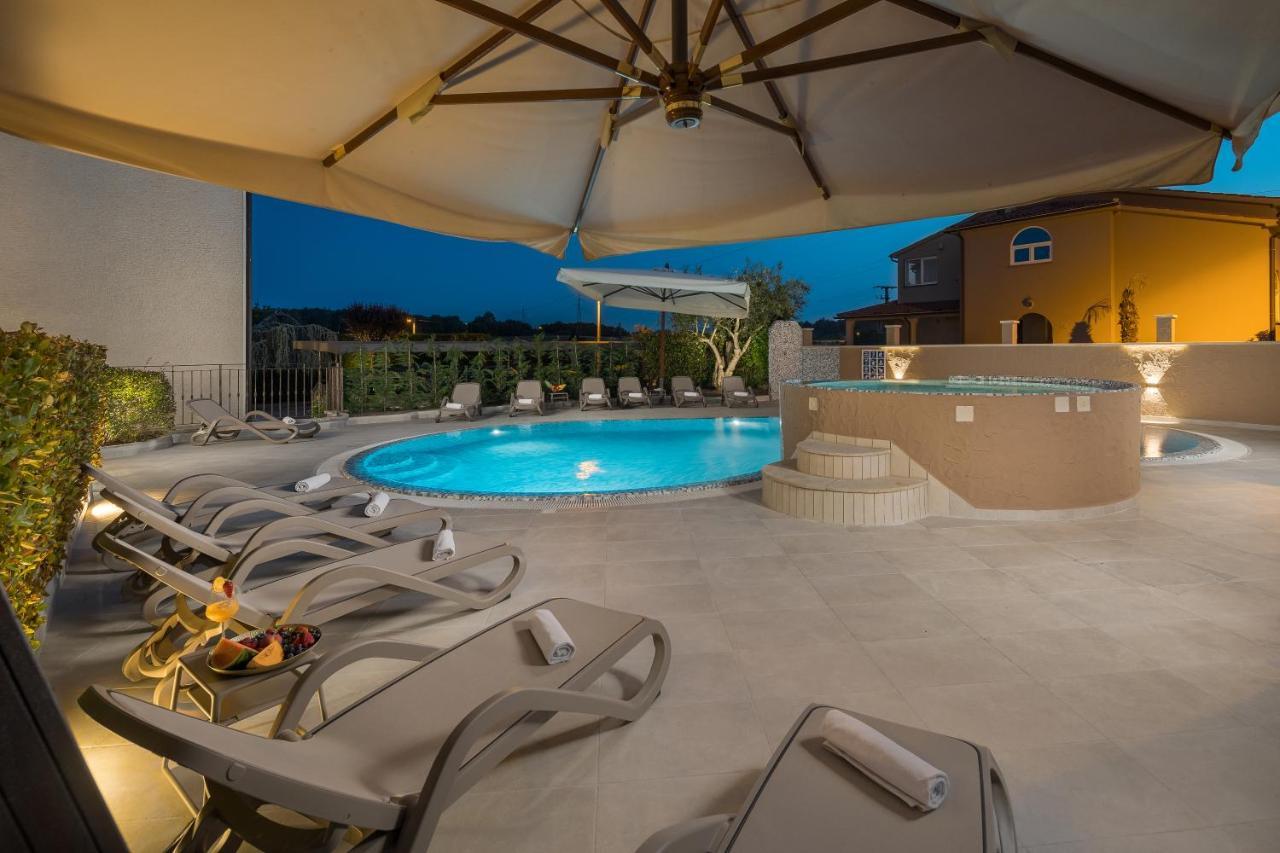 Villa Alena Пореч Экстерьер фото